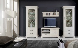 Granatowy salon – inspiracje do nowoczesnych mieszkań