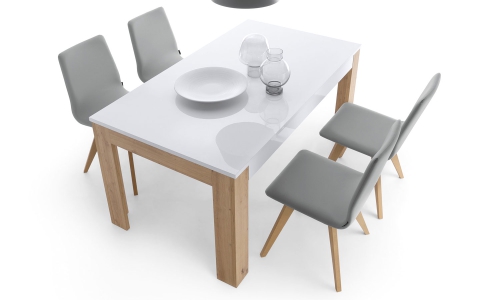 Stół z krzesłami Wójcik