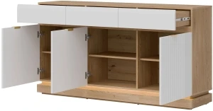 Trzydrzwiowa komoda na cokole Milton ML03 Liveo Meble 5