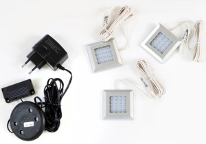 Trzypunktowe oświetlenie LED IZLED09-03-WN01